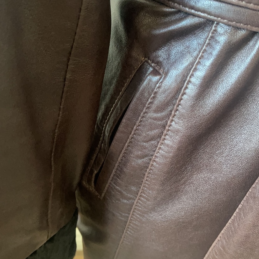Vintage leather jacket Persian lamb trim - Picture 5 of 12